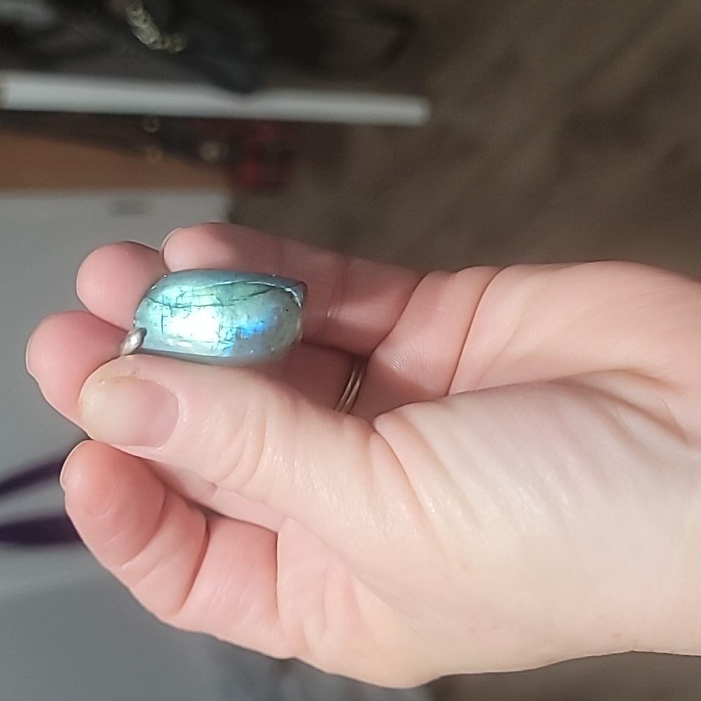 Flashy Labadorite pendant